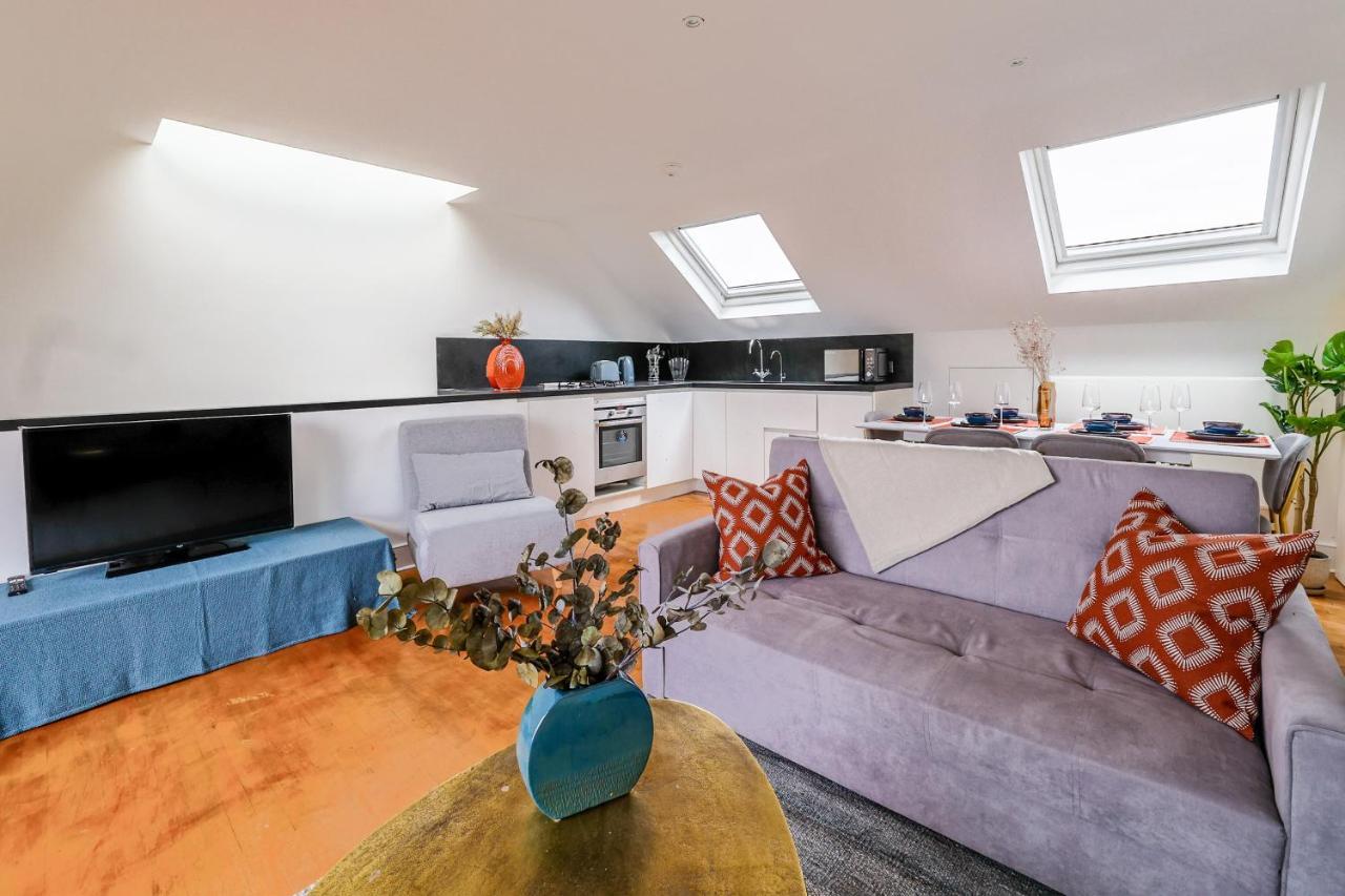 3bdr Penthouse In Notting Hill W/ Access To Private Garden * Londra